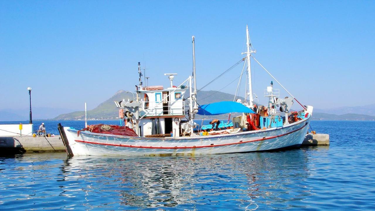 Ritsoni Studios Edipsos Dış mekan fotoğraf